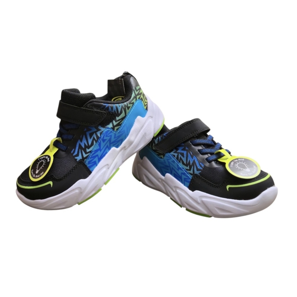 Athletic Works Boys Light-Up Play Sneakers with On/ Off Button, Size 2 or 4 NWT!
